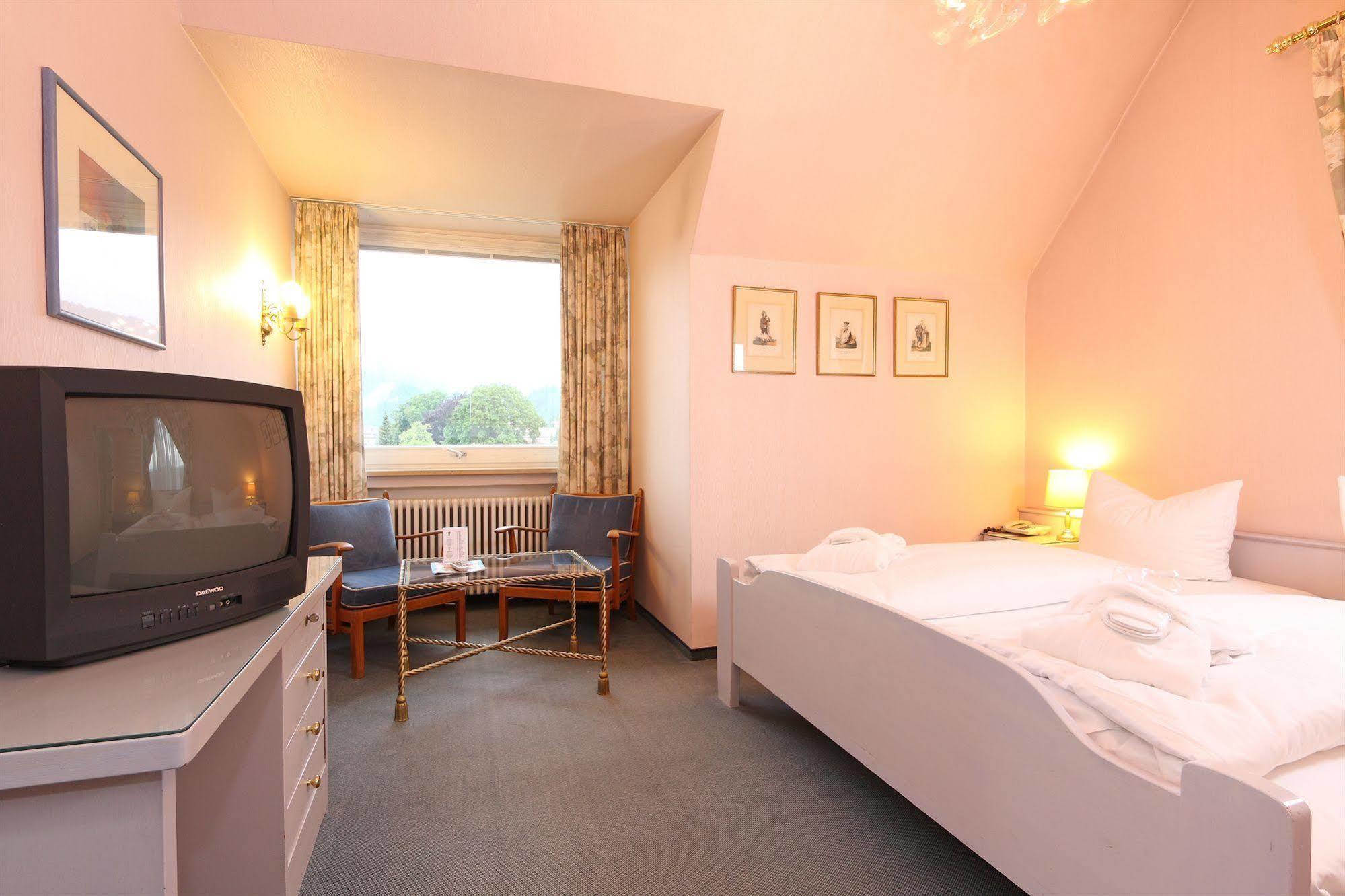 Wittelsbacher Hof Swiss Quality Hotel Garmisch-Partenkirchen Phòng bức ảnh